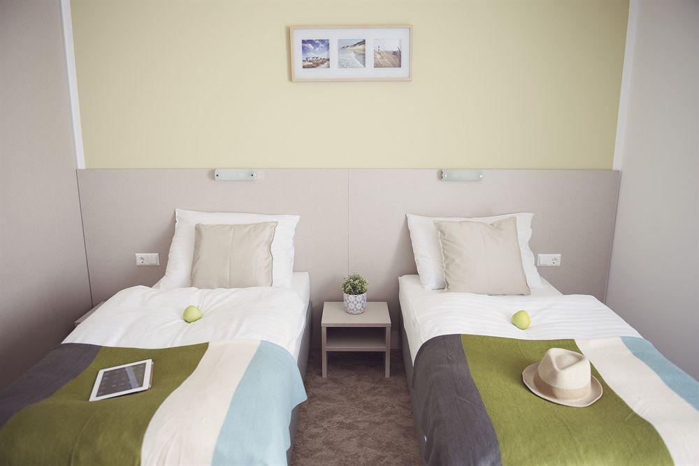 Motel22 Parkplatz Inklusive Вена Экстерьер фото